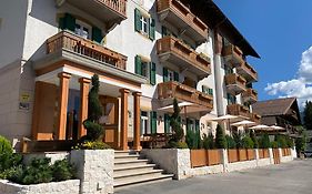 Hotel Serena Cortina
